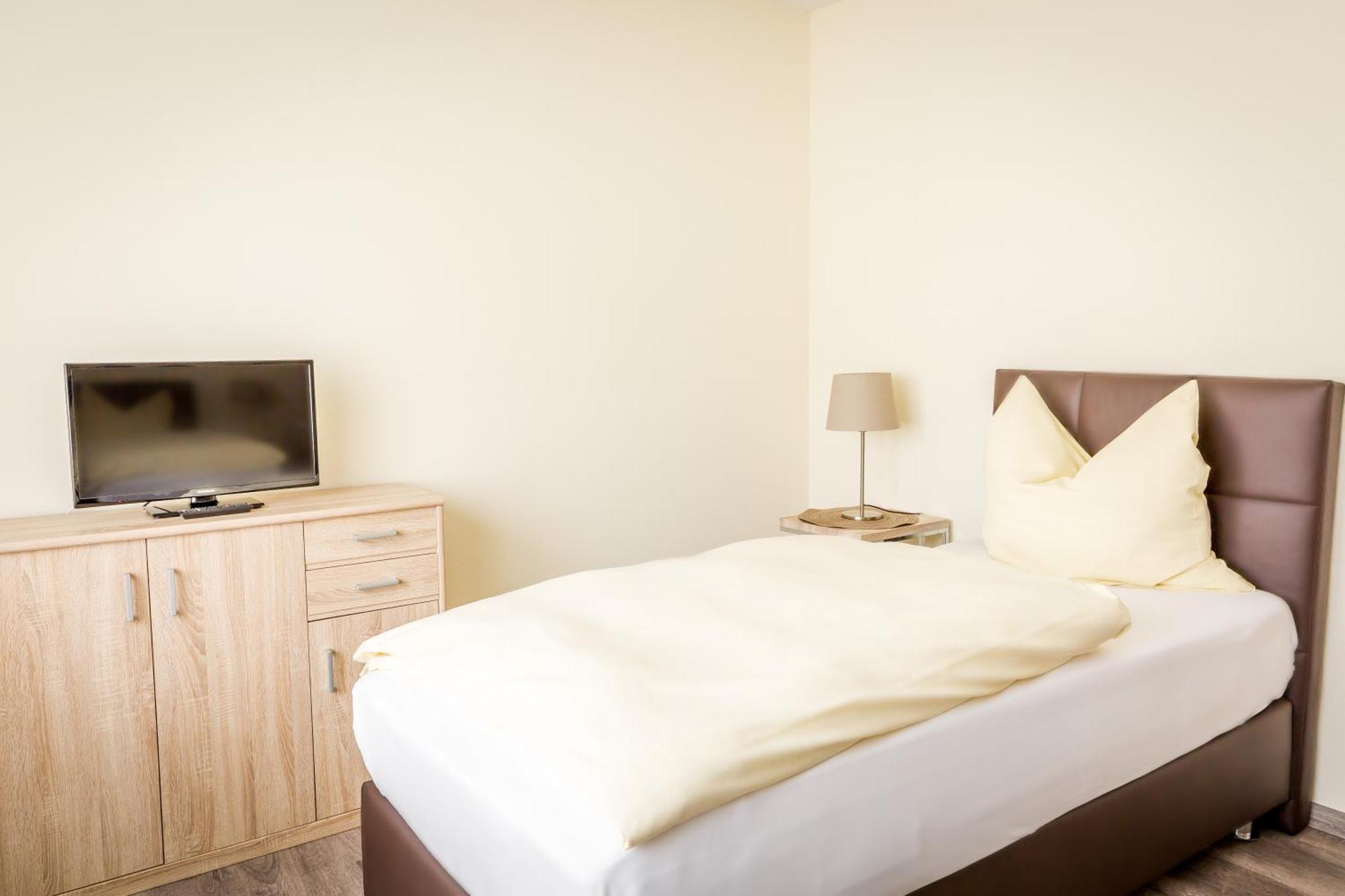 Boardinghaus Modern Living Aparthotel Rottenbach  Стая снимка
